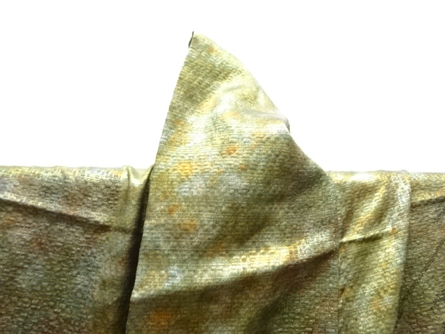  万寿菊模様刺繍訪問着